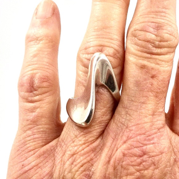 Evensong Jewelry - STERLING SILVER RING Modernist Signed Evensong Sz 8 1970's 1980's